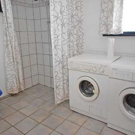 2 Bedroom Lovely In * Hejls